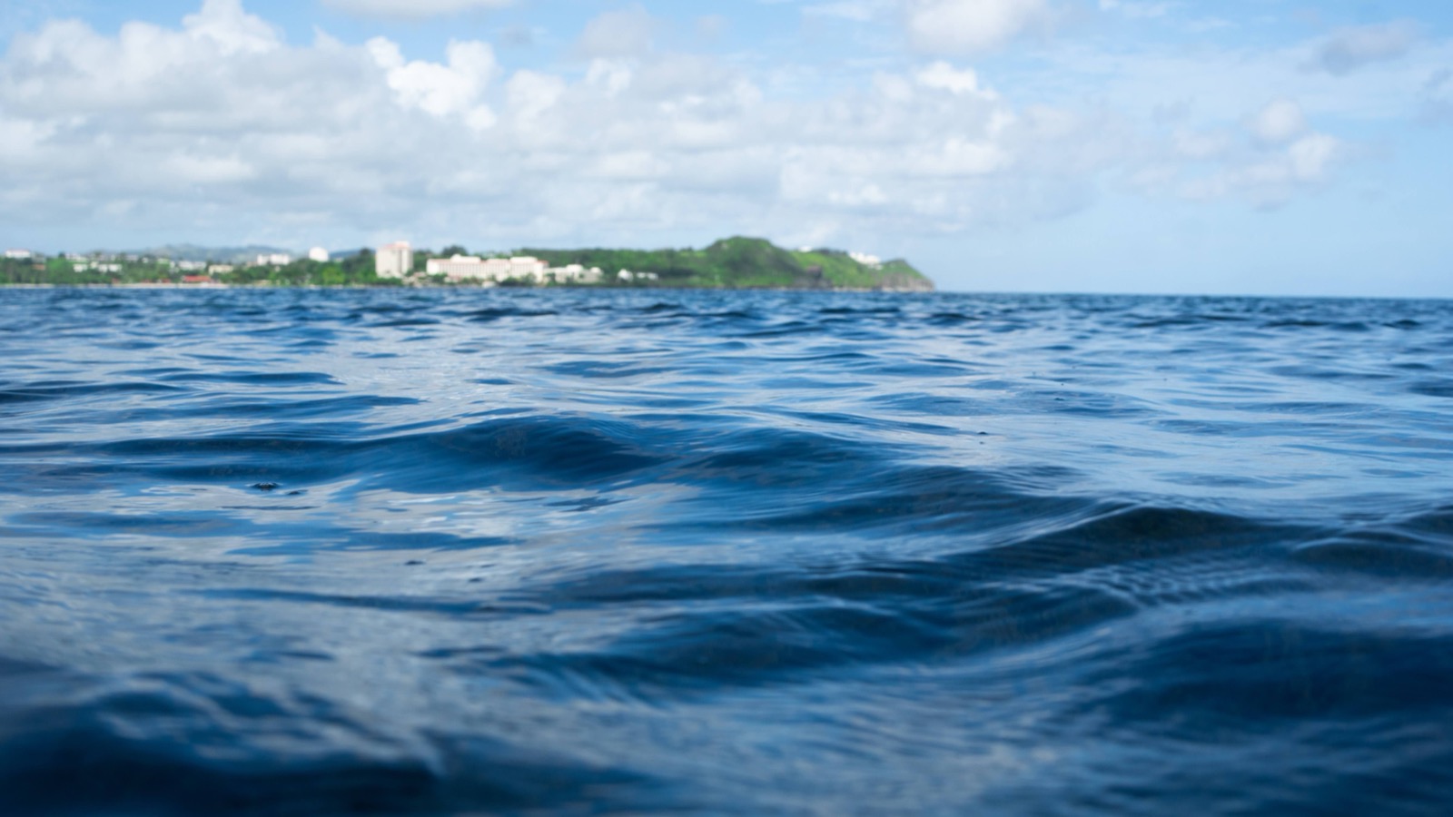Guam 3-Night 4-Day Itinerary: Tumon Beach, Two Lovers Point, Chamorro Village & Water Activities (AI-Generated Plan)